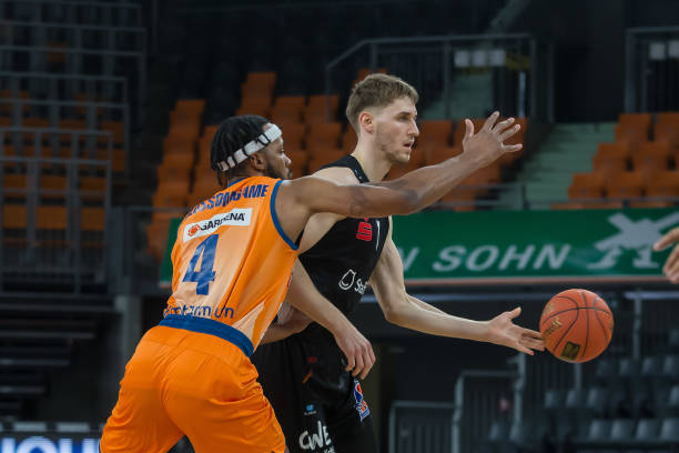 和无数冠军 和无数冠军