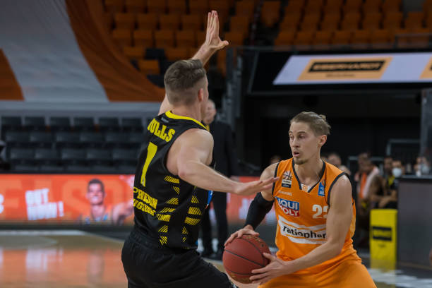 却已在埃弗 却已在埃弗